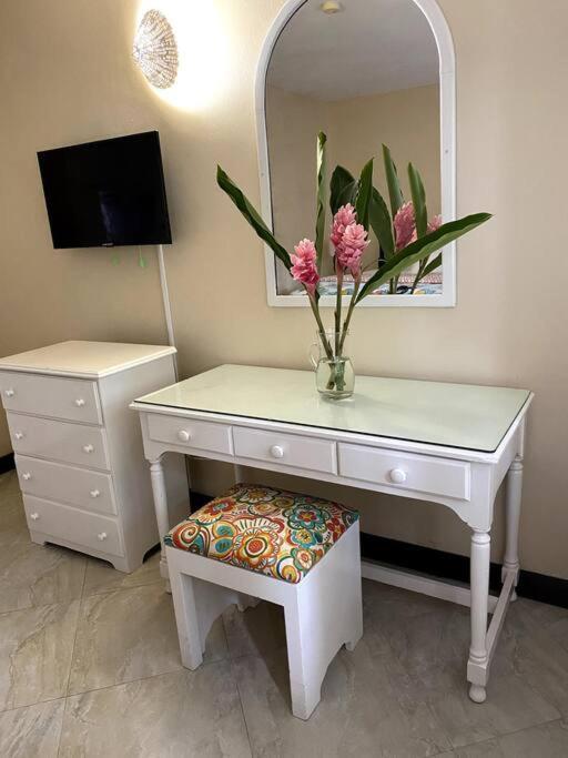 Lush Tropical Apartment Located In A 4-Star Resort Runaway Bay Εξωτερικό φωτογραφία
